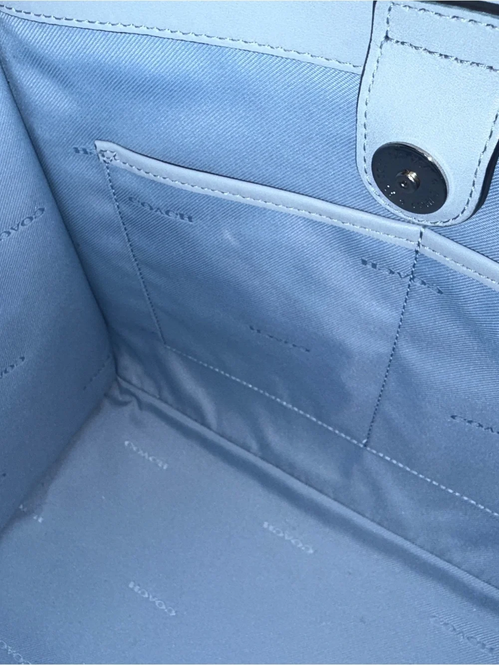 Coach station bag
